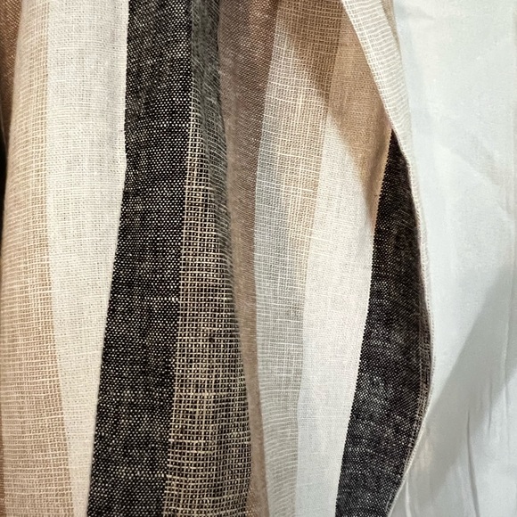 Linen blazer - Picture 2 of 3